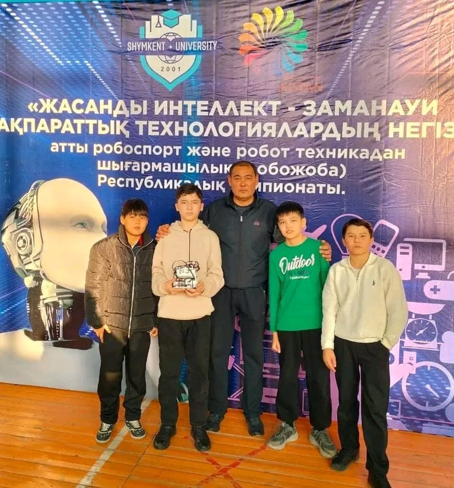 «ROBOTURKESTAN»: РОБОСПОРТТЫҚ ЧЕМПИОНАТТАН ЖҮЛДЕЛІ ОРЫН 🏆🥇🏆